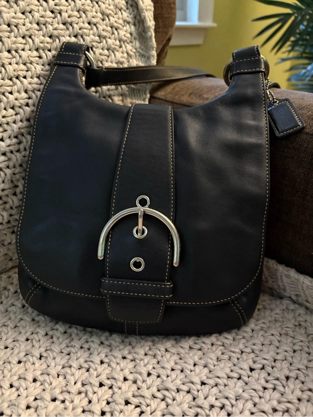 Coach Legacy Black Leather Shoulder Bag Long Strap Hobo Y2K Buckle Purse 9736